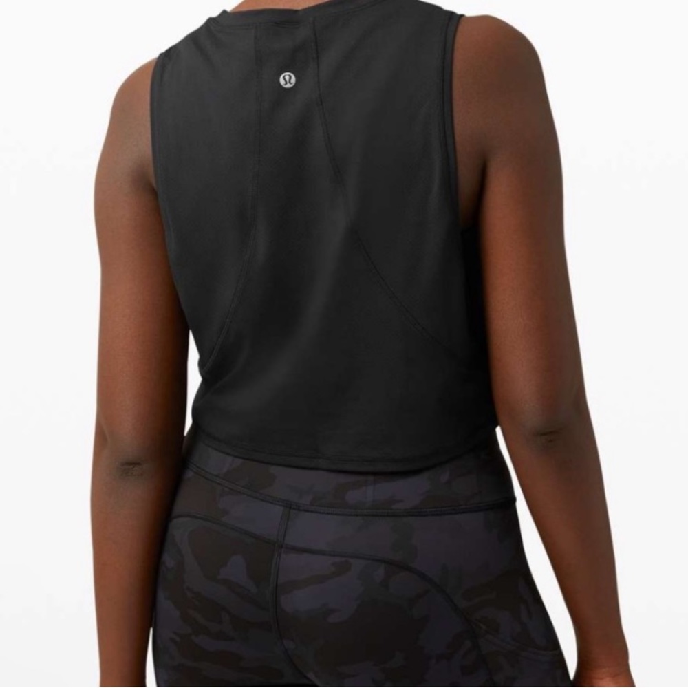 Lululemon cropped tank